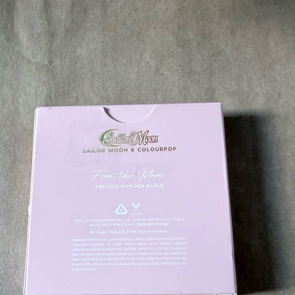 ✨🌙Sailor Moon Pressed Powder Blush From The Moon✨🌙✨✨✨✨✨✨✨✨✨✨✨✨ - Picture 5 of 5